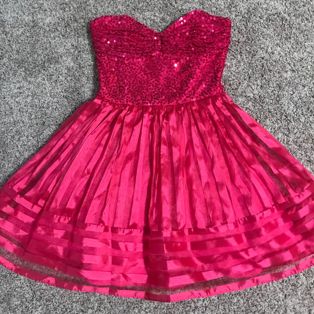 Betsey Johnson size 4 hot pink dress